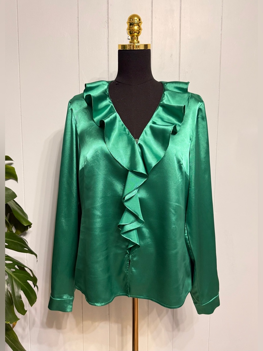 Kasper Emerald Green Satin Ruffle V-Neck Blouse